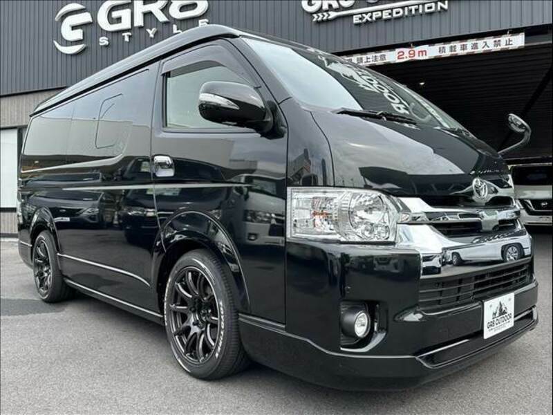 HIACE VAN-10