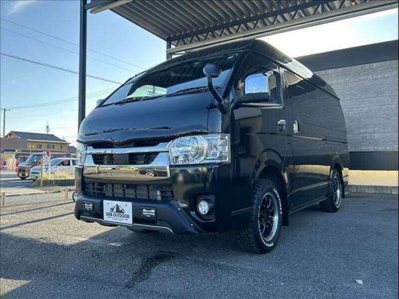 HIACE VAN-11