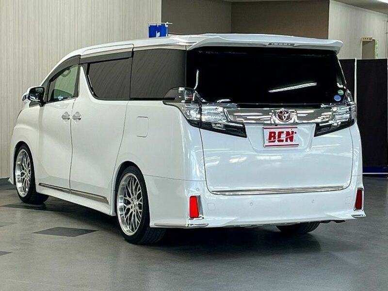 VELLFIRE-8