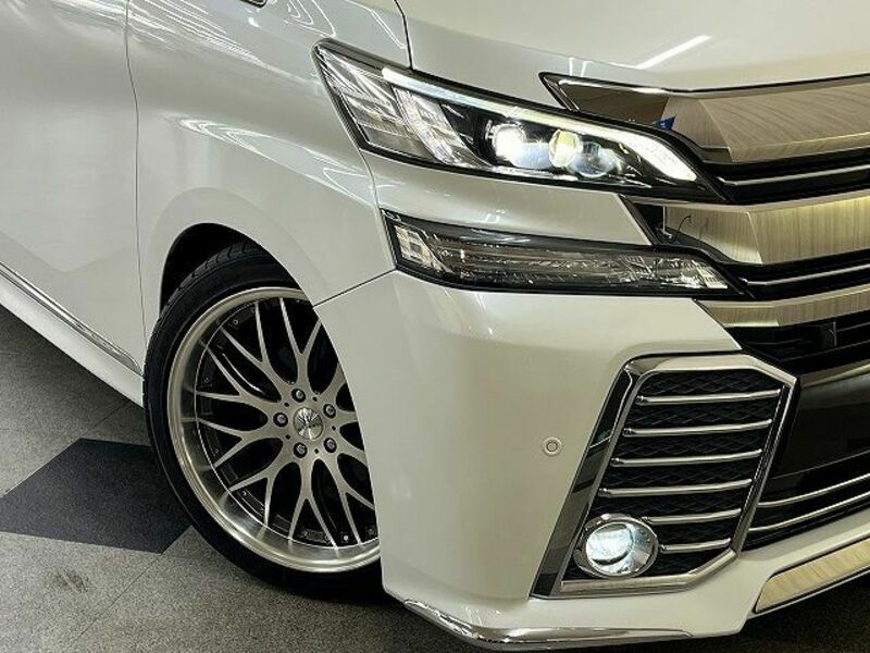 VELLFIRE-25