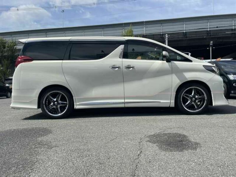 ALPHARD-4