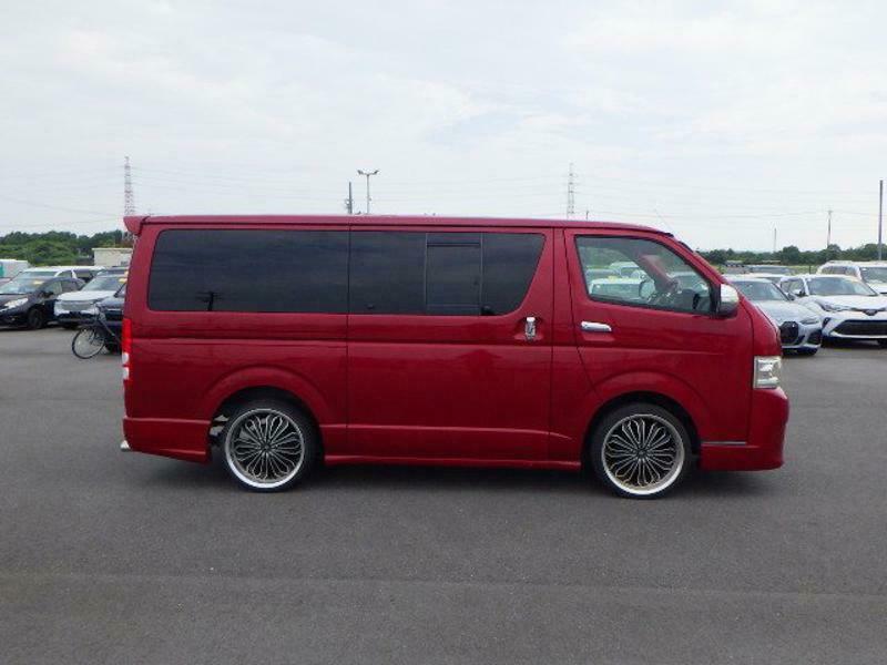 HIACE-34