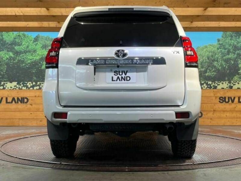 LAND CRUISER PRADO-15