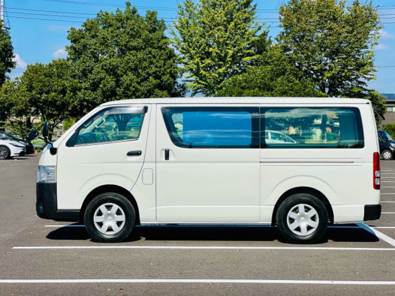 HIACE VAN-3