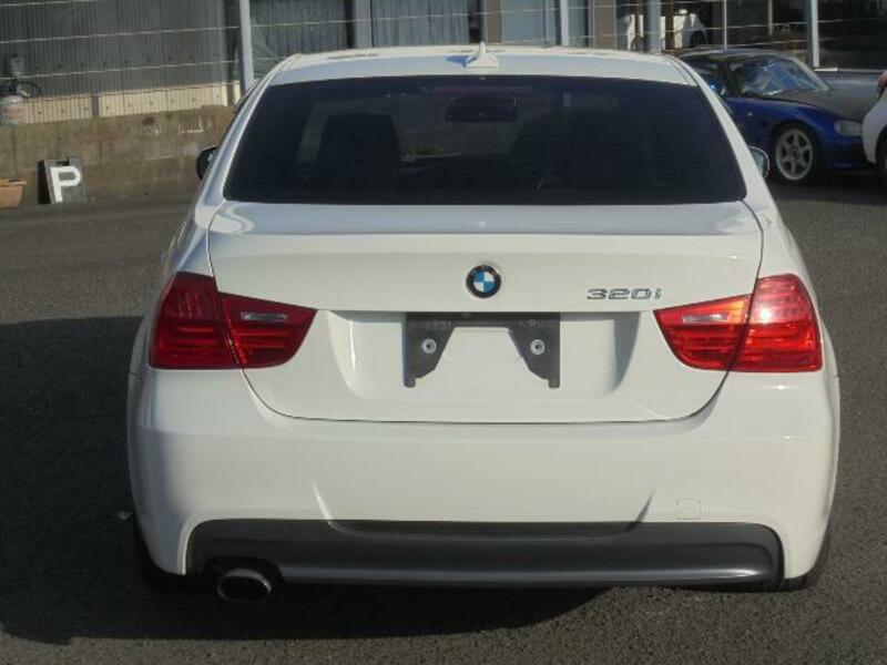 3 SERIES-17