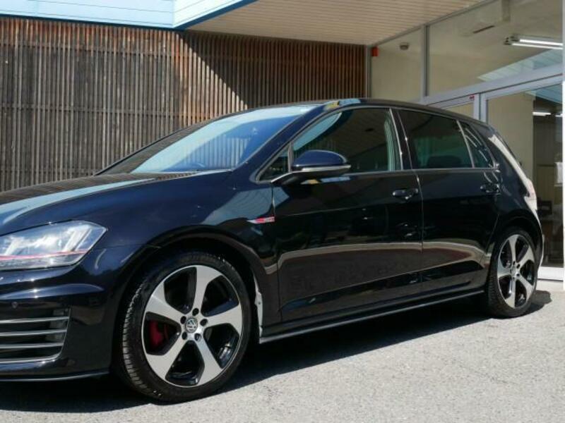 GOLF GTI-18