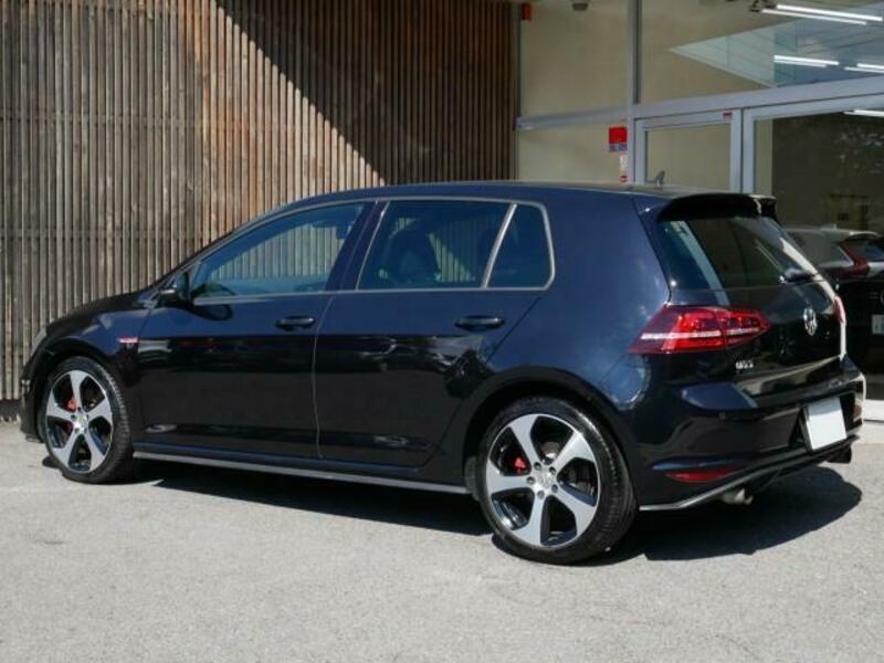 GOLF GTI-3