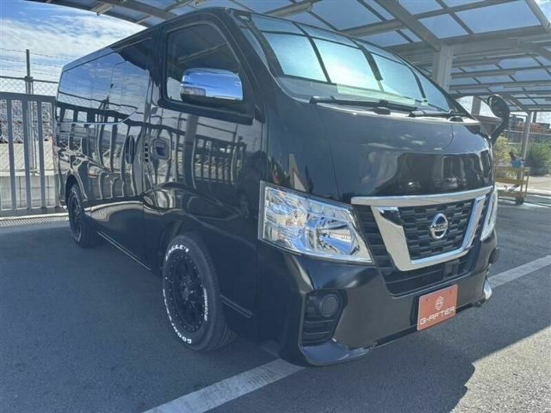 NISSAN　NV350 CARAVAN