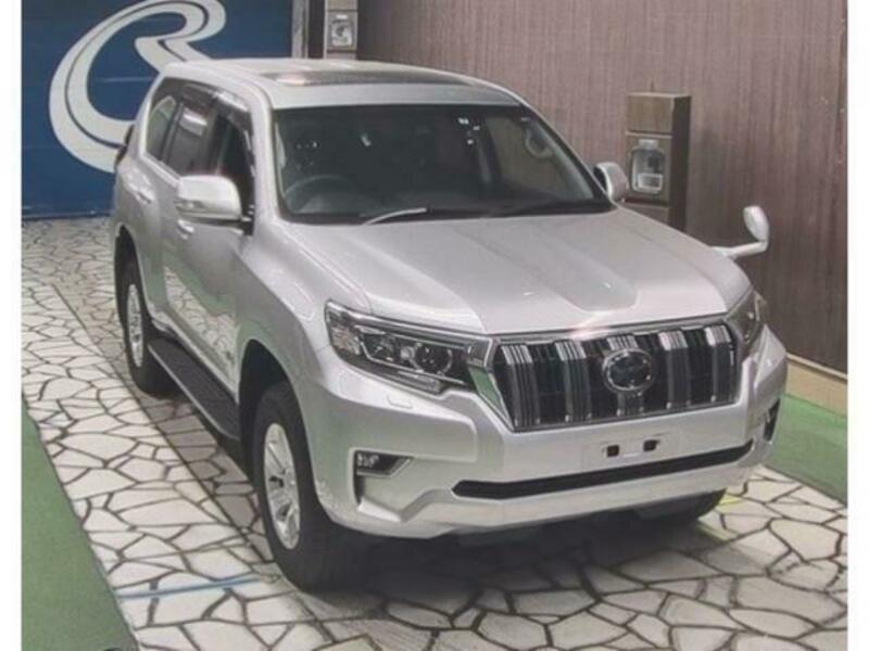 LAND CRUISER PRADO-3