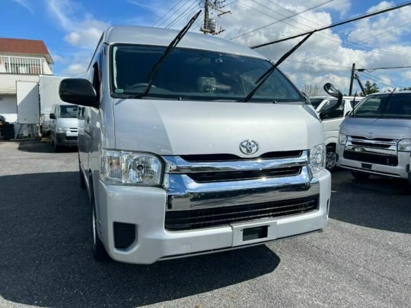 HIACE VAN-1