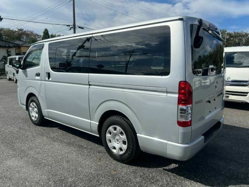 HIACE VAN-4