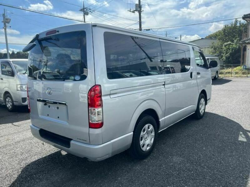 HIACE VAN-6