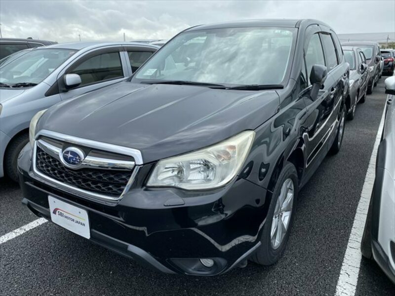 SUBARU　FORESTER