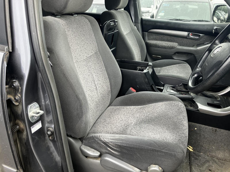 LAND CRUISER PRADO-10
