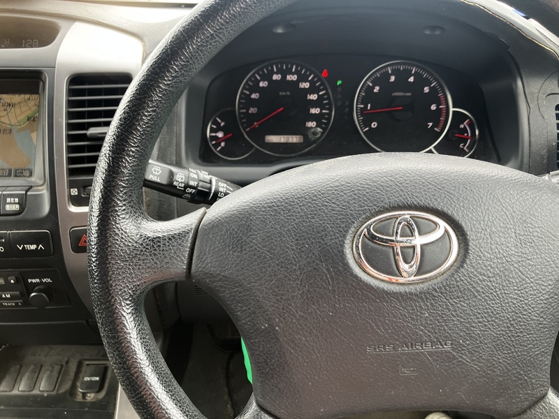 LAND CRUISER PRADO-38