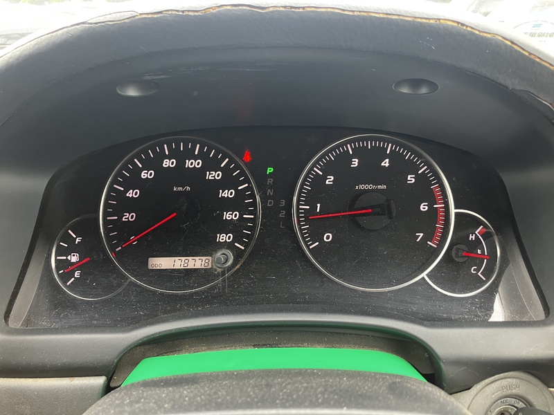 LAND CRUISER PRADO-30