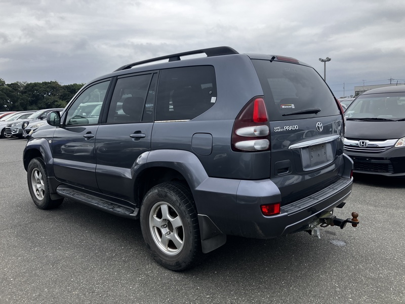 LAND CRUISER PRADO-2