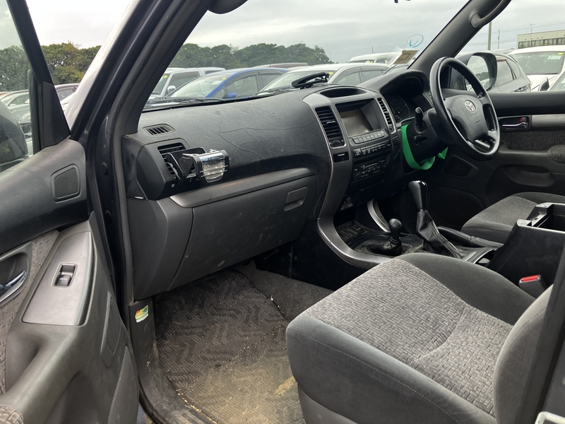 LAND CRUISER PRADO-14