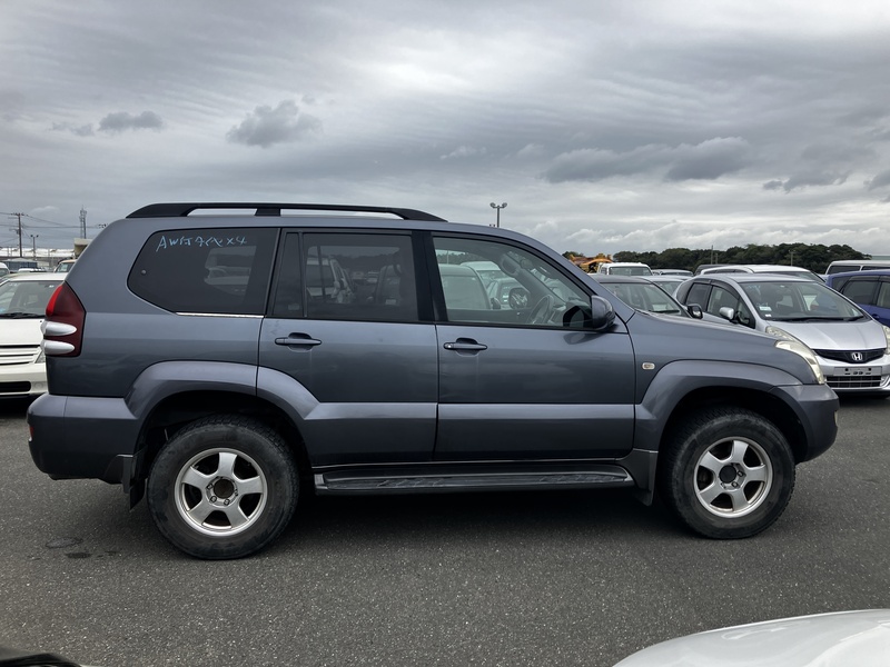 LAND CRUISER PRADO-5