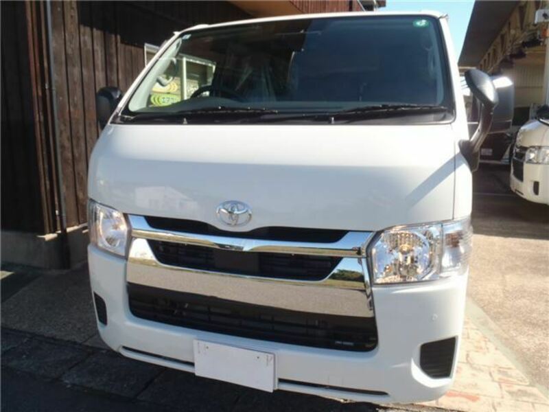 HIACE VAN-4