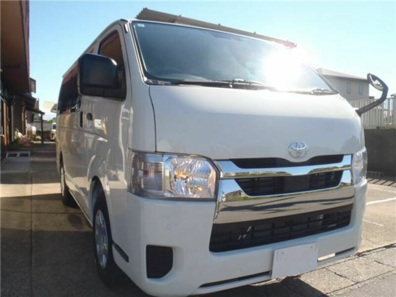 HIACE VAN-8