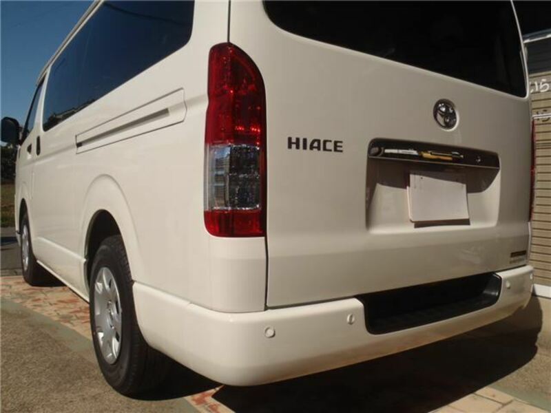 HIACE VAN-21