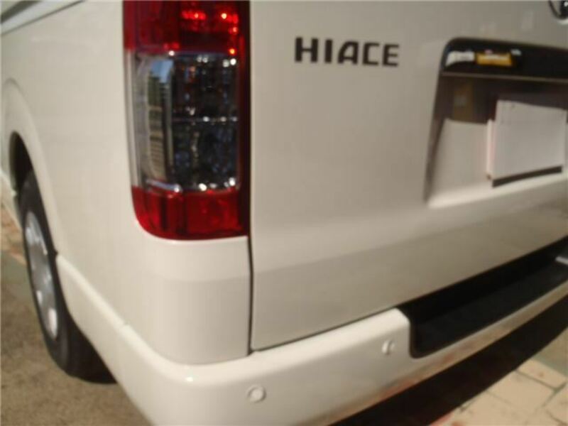 HIACE VAN-22