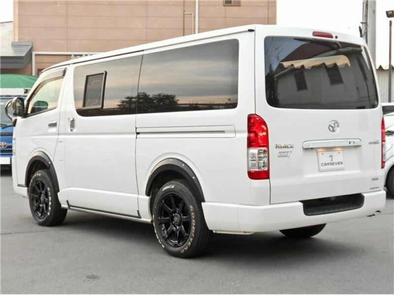 HIACE-7