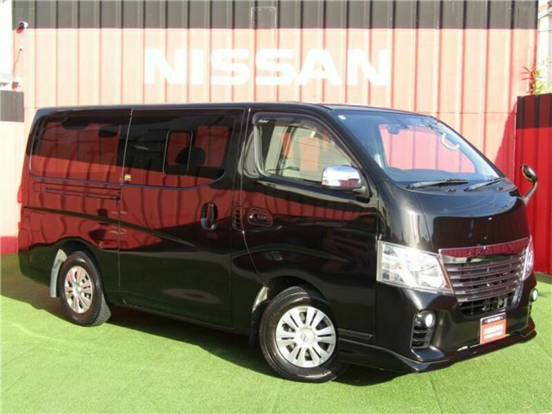 NV350 CARAVAN-0