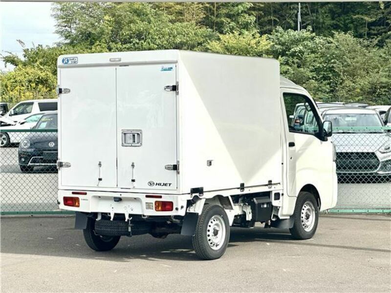 HIJET TRUCK-1