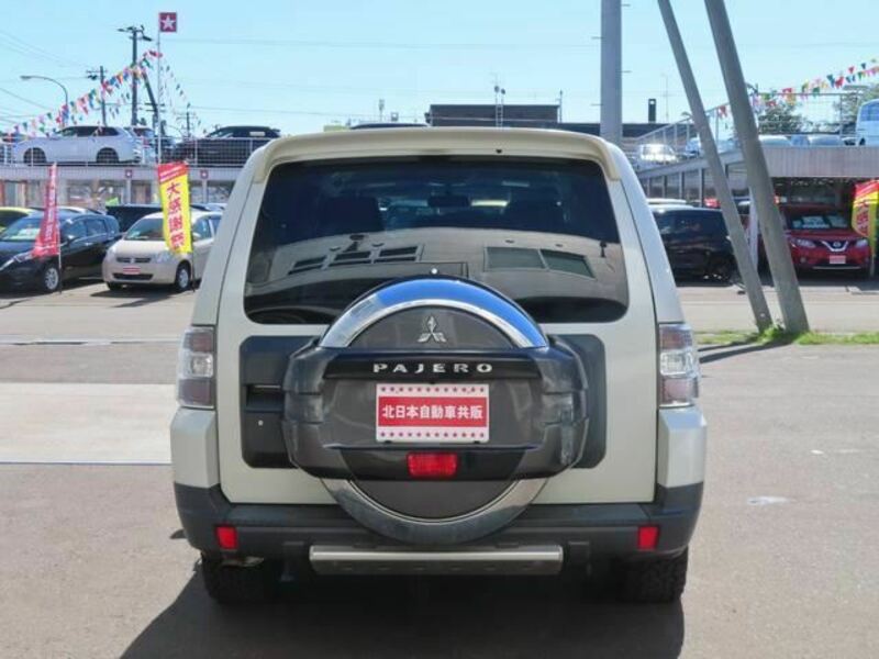 PAJERO-7