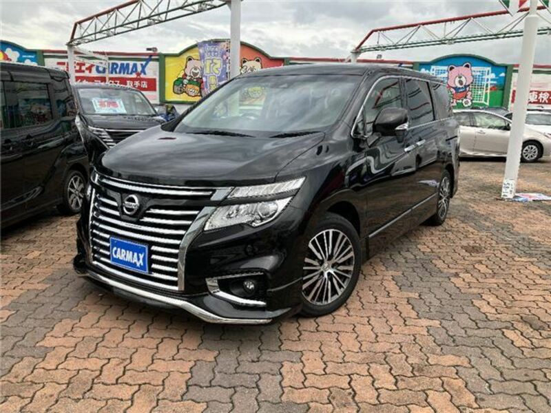 NISSAN　ELGRAND