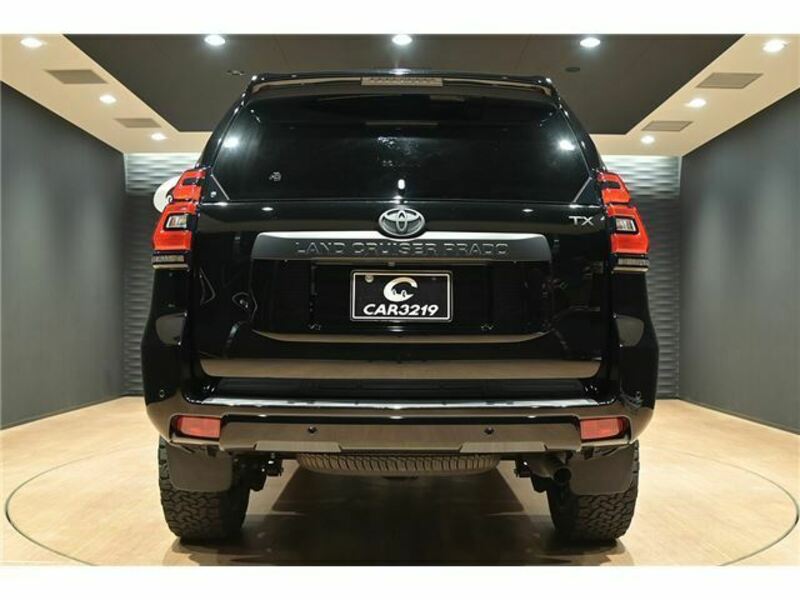 LAND CRUISER PRADO-3