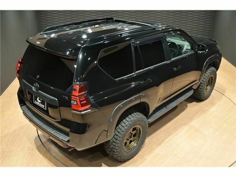 LAND CRUISER PRADO-7