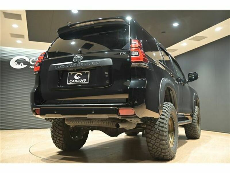 LAND CRUISER PRADO-37