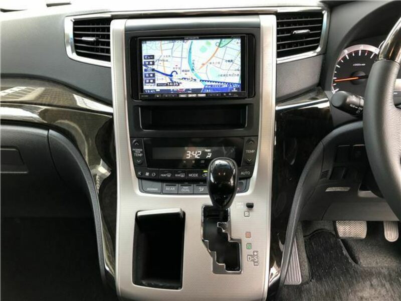 ALPHARD-35