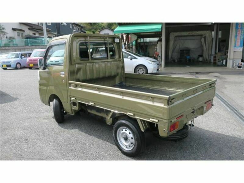 HIJET TRUCK-1