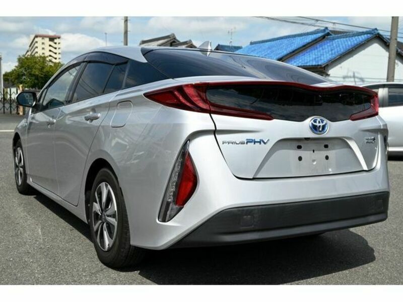 PRIUS PHV-3