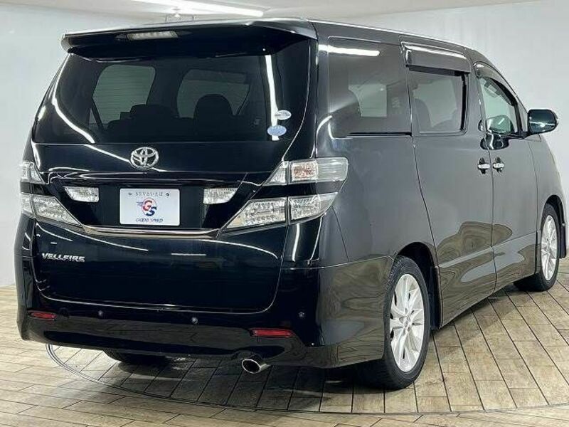 VELLFIRE-15