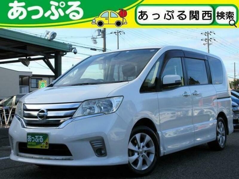 NISSAN　SERENA