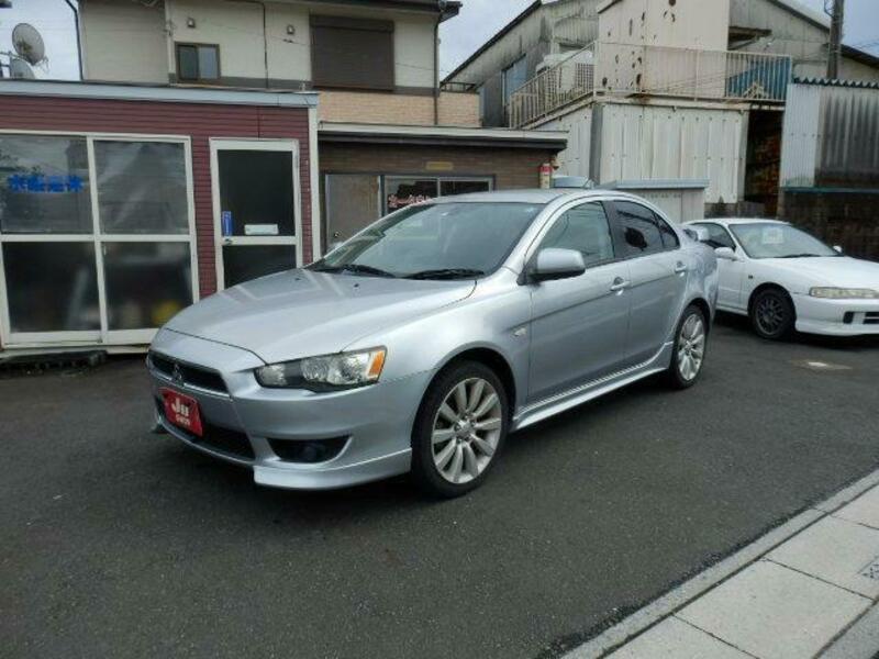 MITSUBISHI GALANT FORTIS