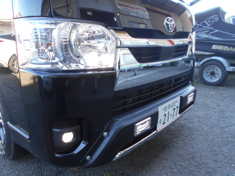 HIACE VAN-17