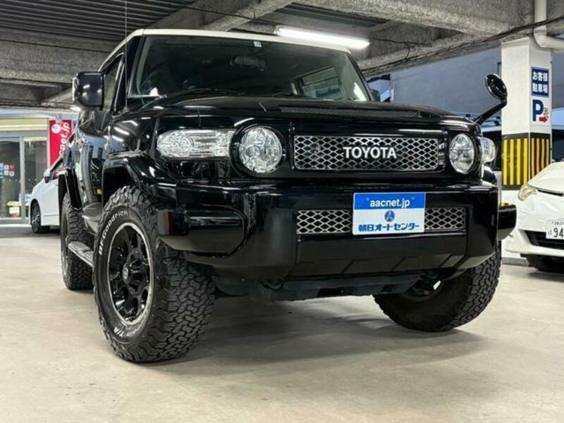 TOYOTA　FJ CRUISER