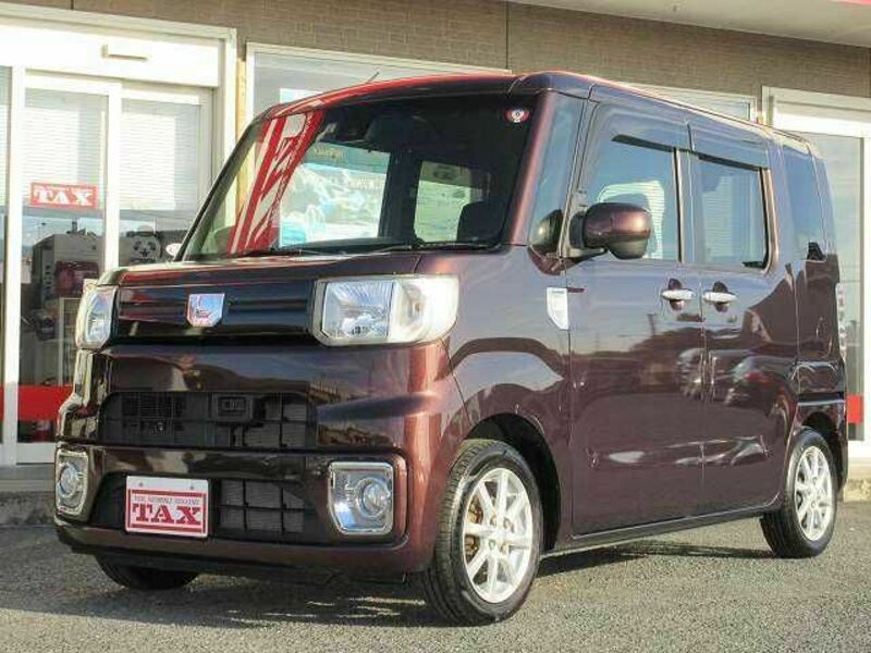 DAIHATSU　WAKE