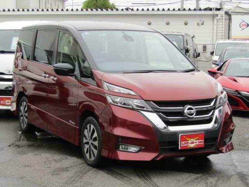 NISSAN　SERENA