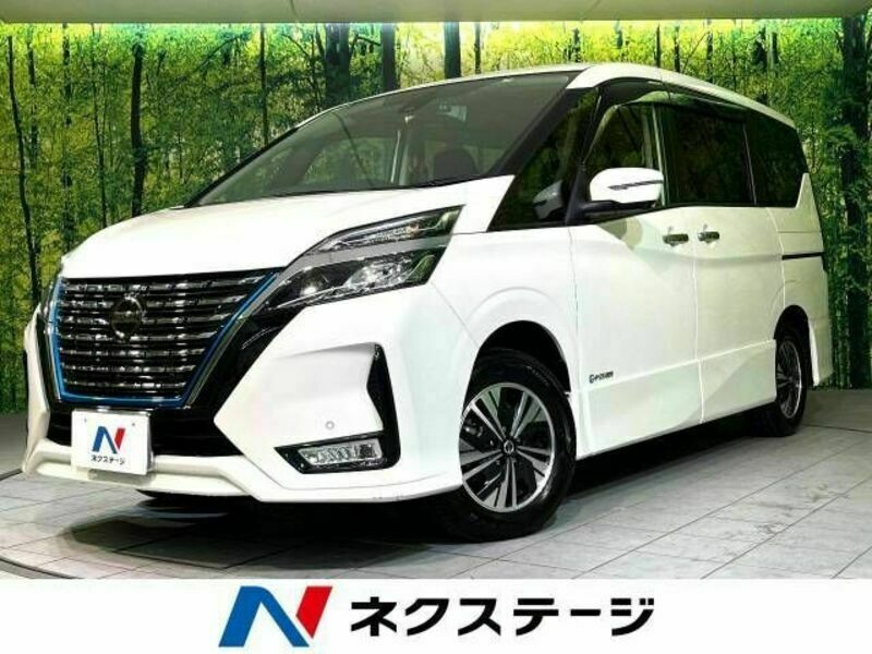 NISSAN　SERENA