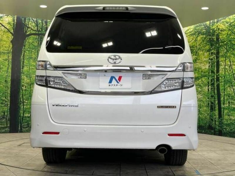 VELLFIRE-16