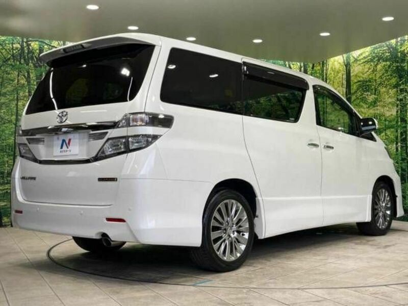 VELLFIRE-18