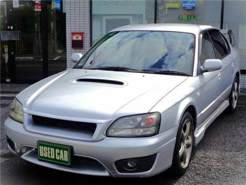 SUBARU　LEGACY B4