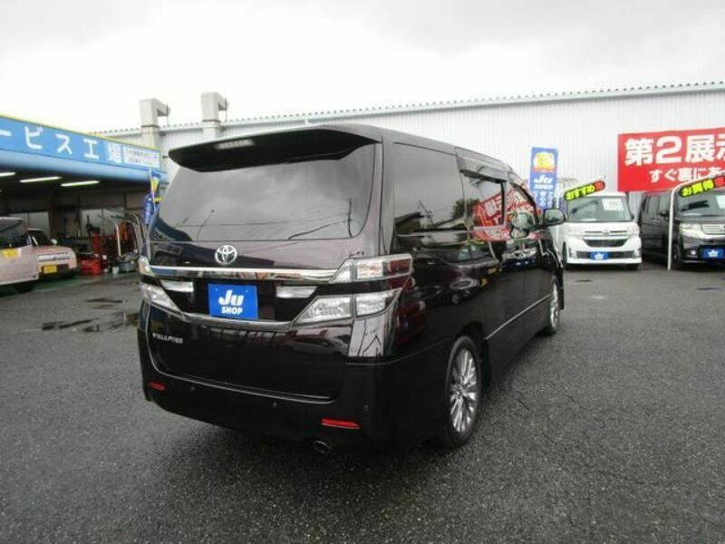 VELLFIRE-7